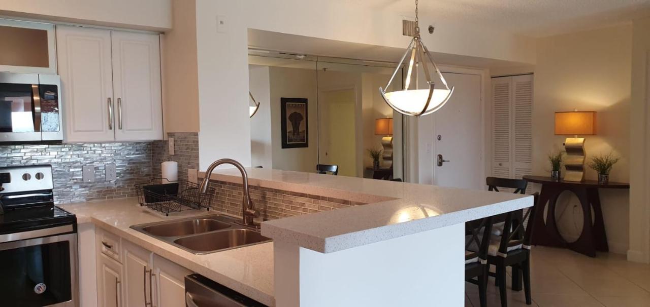Appartement Yacht Club Aventura 2Br + 2Ba à Miami Extérieur photo